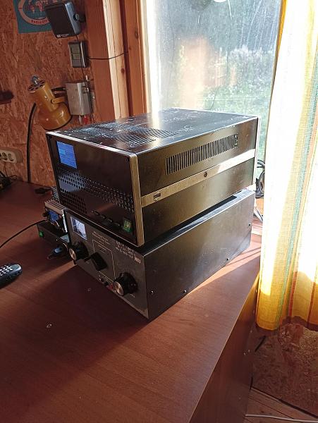 Продам транзисторный усилитель 1000 вт