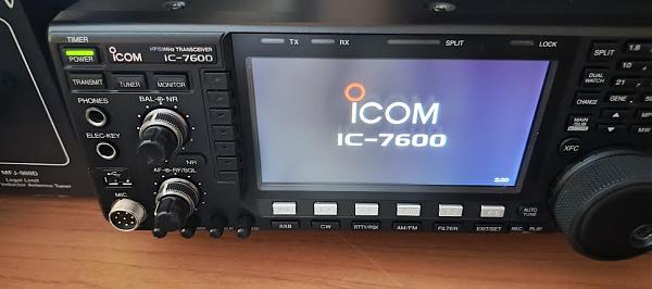 Продам трансивер ICOM 7600
