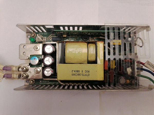 Продам Источнии питания