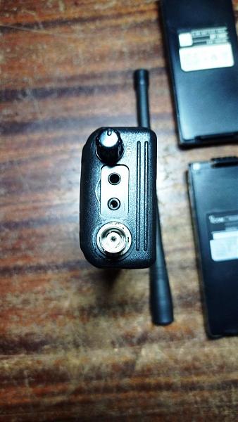 Продам Icom IC-A4