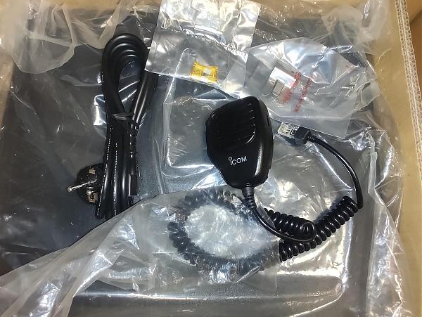 Продам Icom IC-FR3000 ретранслятор, радиостанция