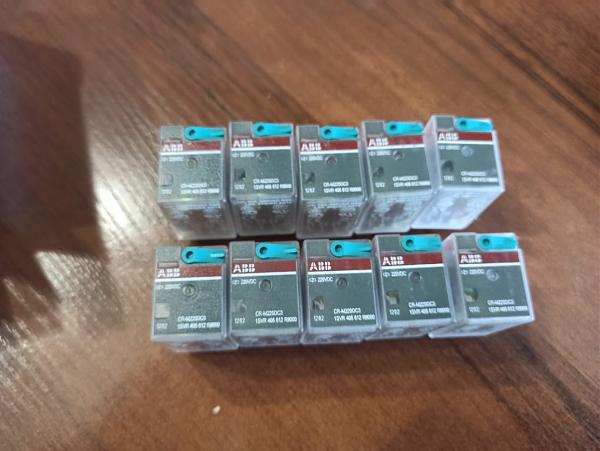 Продам Реле промежуточное,ABB,CR-M220DC3 1SVR405612R9000