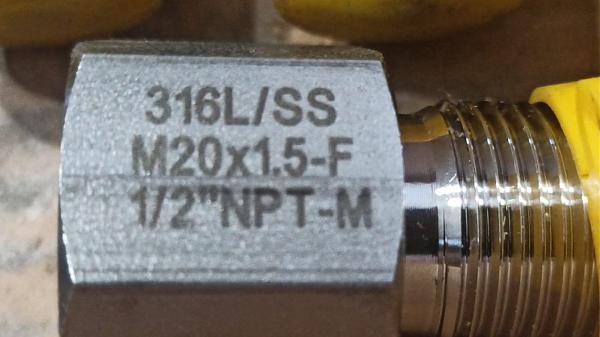 Продам Переходник m/f m20х1.5/1/2" NPT 316L SAMI