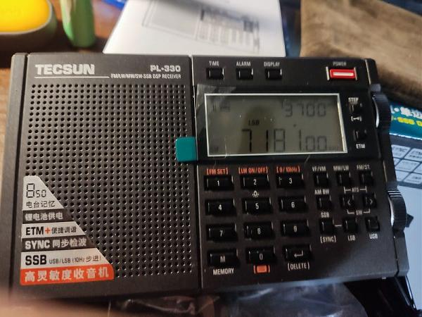 Продам Tecsun PL 330