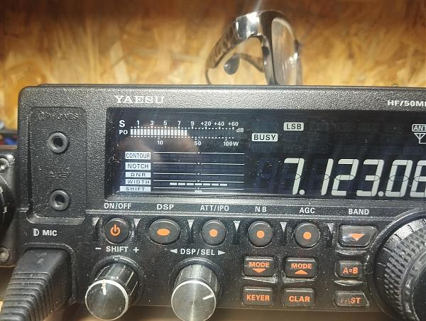 Продам Yaesu FT-450