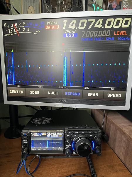 Продам Yaesu FT-710