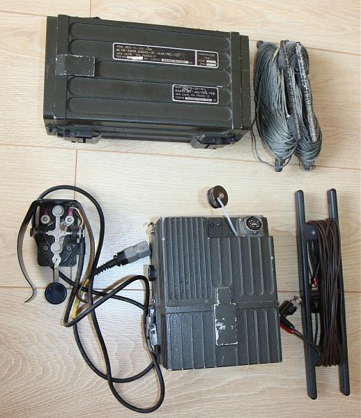 Продам Кв радиостанция морских котиков США an/prc-132