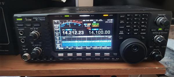 Продам трансивер ICOM 7600