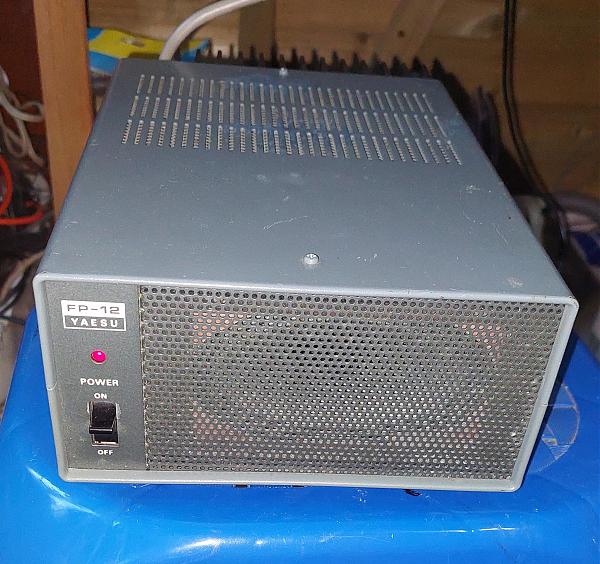 Продам Yaesu ft-7b