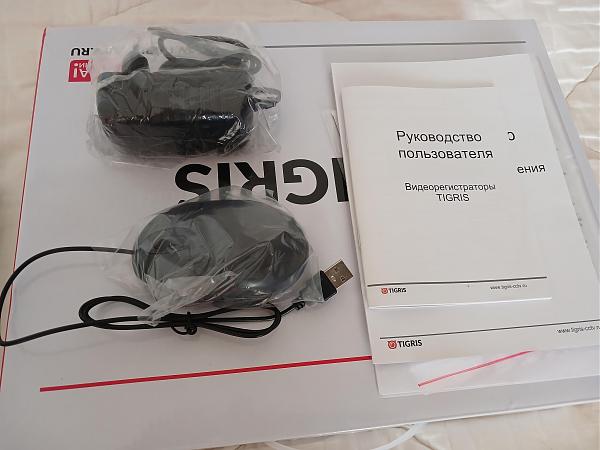 Продам Гибридный видеорегистратор TIGRIS TGS-204B