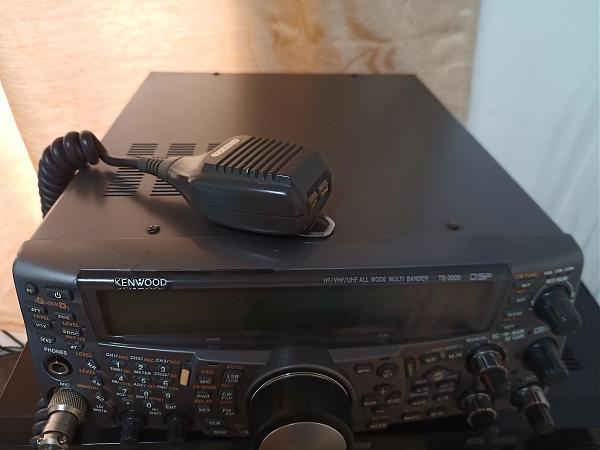 Продам Kenwood TS-2000