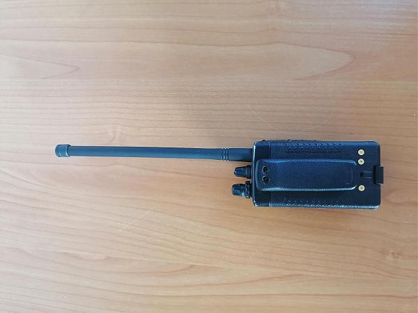 Продам Yaesu VX110