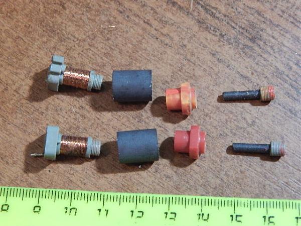 Продам Катушки переменной индуктивности(2 шт)