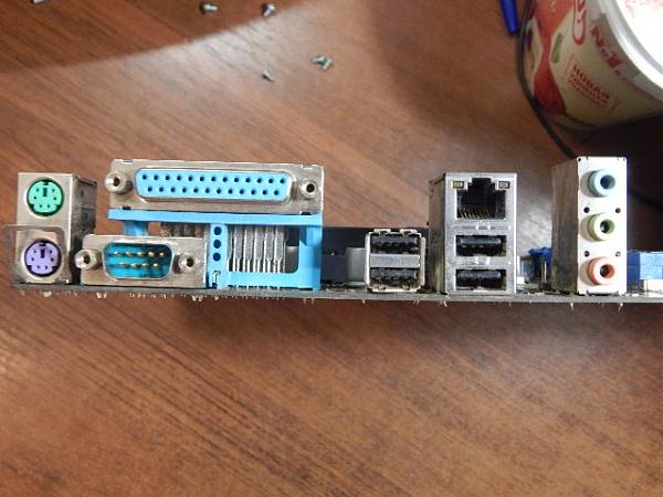 Продам Материнская плата ASUS P8H61 2.0Х16