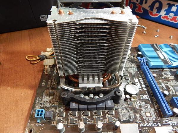 Продам Материнская плата ASUS P8H61 2.0Х16