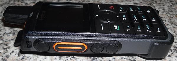 Продам Hytera PNC380