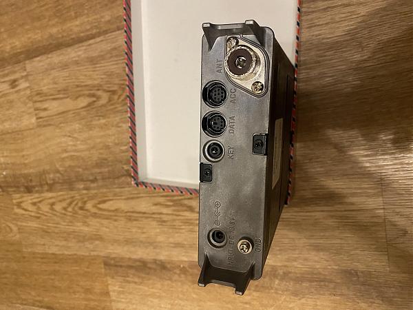 Продам Трансивер Yaesu FT-818 + КВ-антенна
