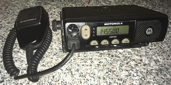 Продам Мotorolа CM160 VHF 50вт