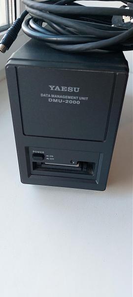 Продам yaesu dmu 2000