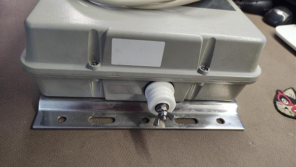 Продам Icom at-140
