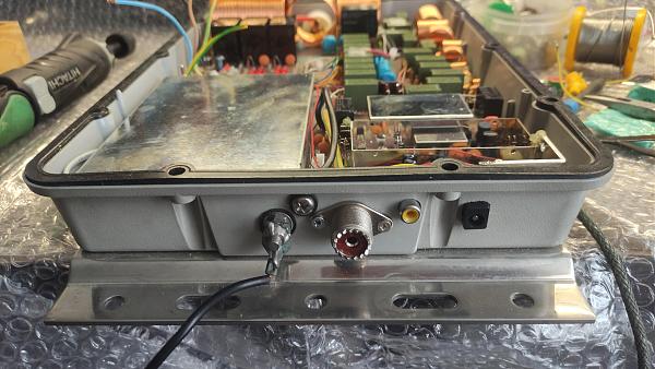 Продам Icom at-140