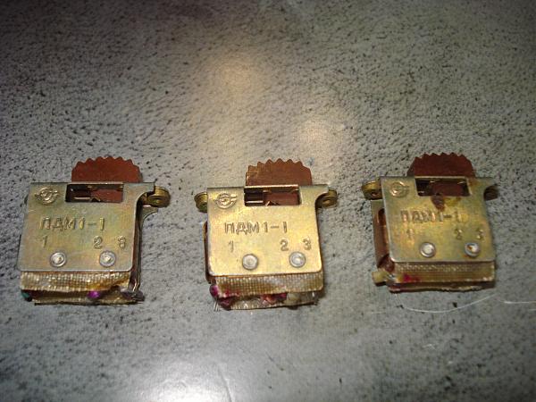 Продам Тумблеры кнопки и переключатели