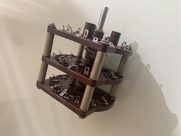 Продам Комплектующие для УМ