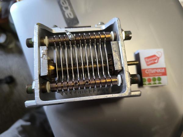 Продам Конденсатор для усилителя мощности