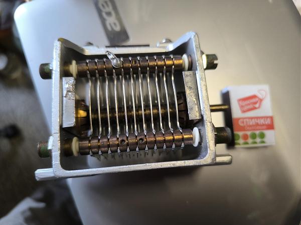 Продам Конденсатор для усилителя мощности