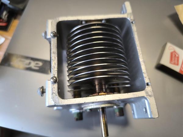 Продам Конденсатор для усилителя мощности