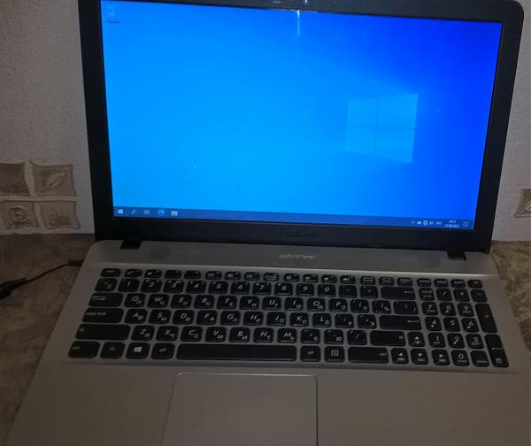 Продам Ноутбук asus X541S