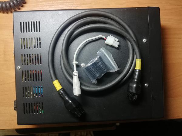 Продам Антенный тюнер Kenwood AT-50