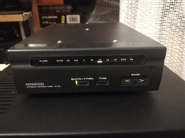 Продам Антенный тюнер Kenwood AT-50