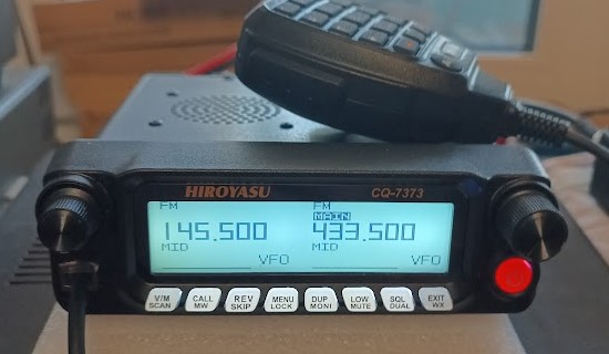 Продам Новая автомобильная радиостанция Hiroyasu CQ-7373