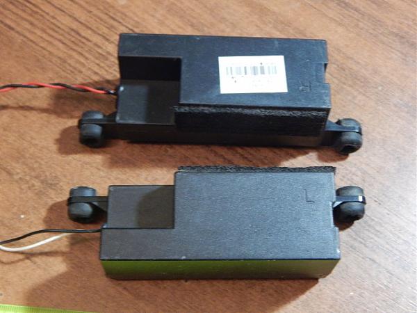 Продам Динамики от телевизора (2 шт)(6)