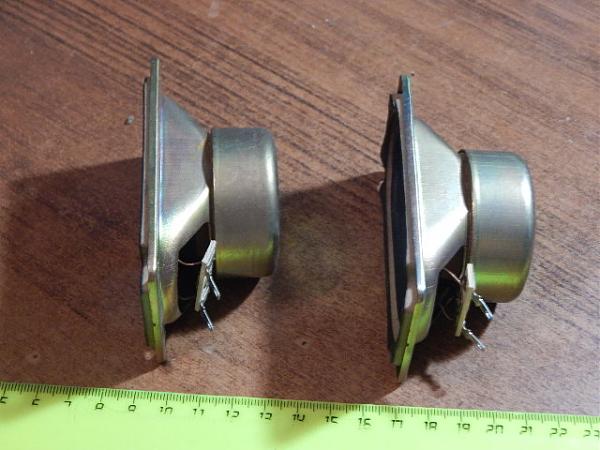 Продам Динамики от телевизора (2 шт)(7)