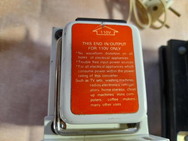 Продам Tрансформаторы понижающие унивeрcальныe c 220воль