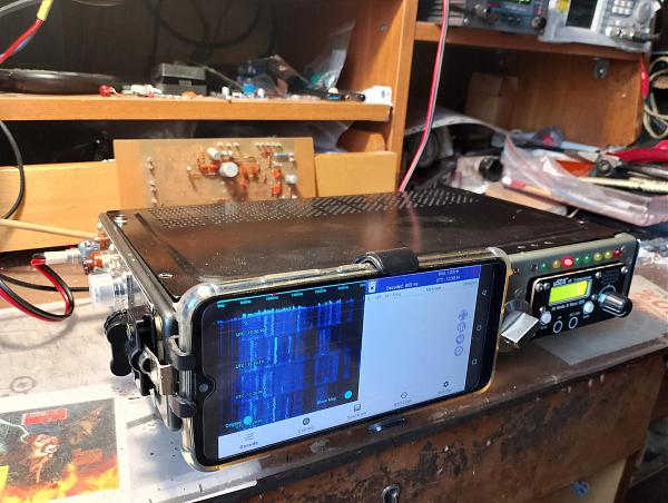 Продам Гибридный трансивер для работы цифрой на базе USDX