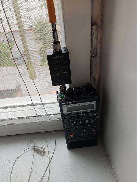 Продам Радиоприёмник Sony icf pro 80