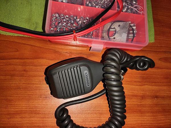 Продам Kenwood ts570