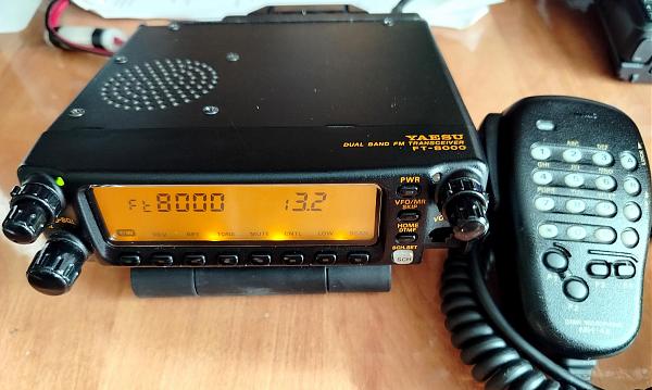 Продам Радиостанция YAESU FT-8000R