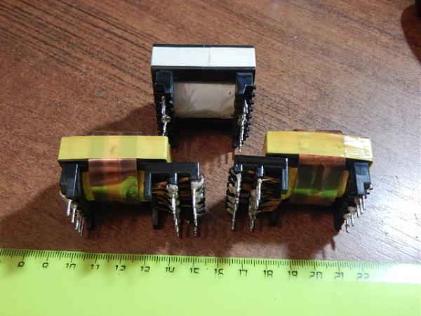 Продам Трансформаторы мини (3 шт)