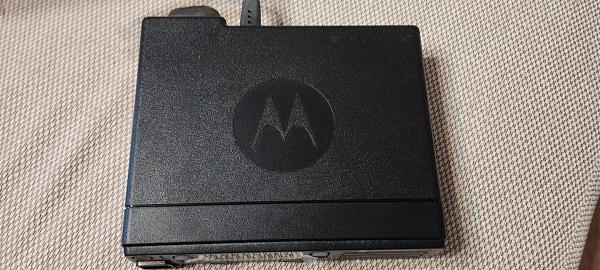 Продам Motorola dm-1400