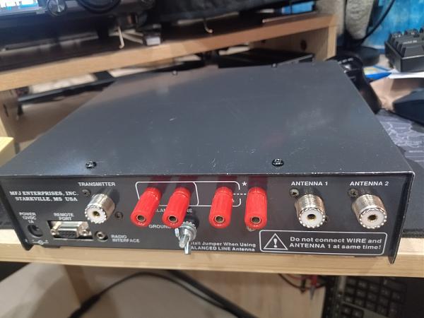 Продам Тюнер MFJ-993B