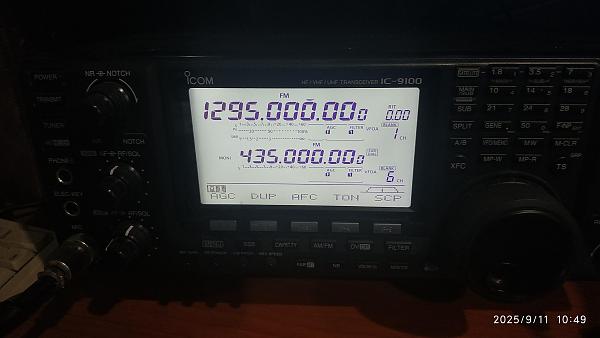 Продам icom-9100 кв+144+430+1296