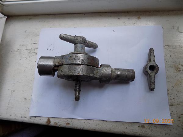 Продам Основание для GP, фиксирование мачты при подъеме