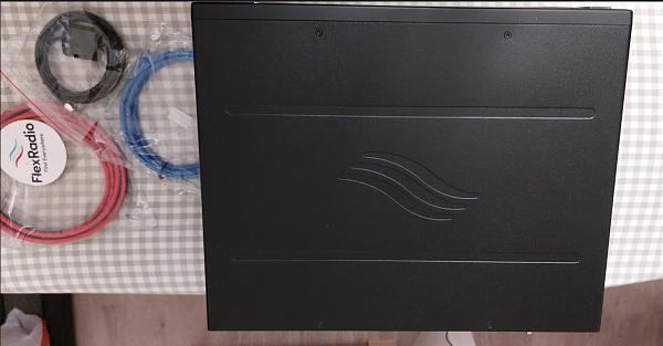 Продам Flex-8400 (без тюнера) новый