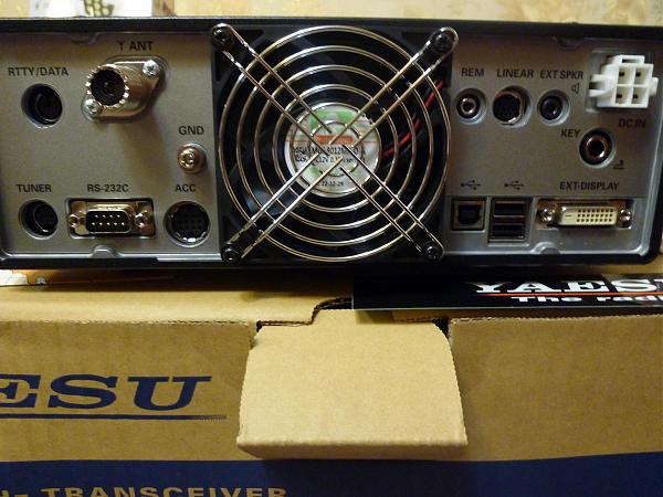 Продам yaesu ftdx10