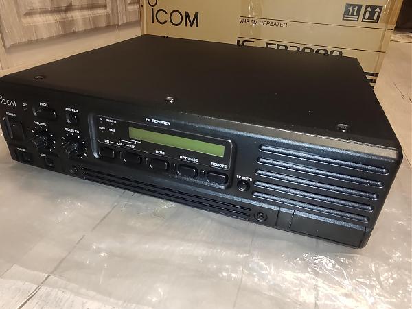 Продам Icom IC-FR3000 ретранслятор, радиостанция