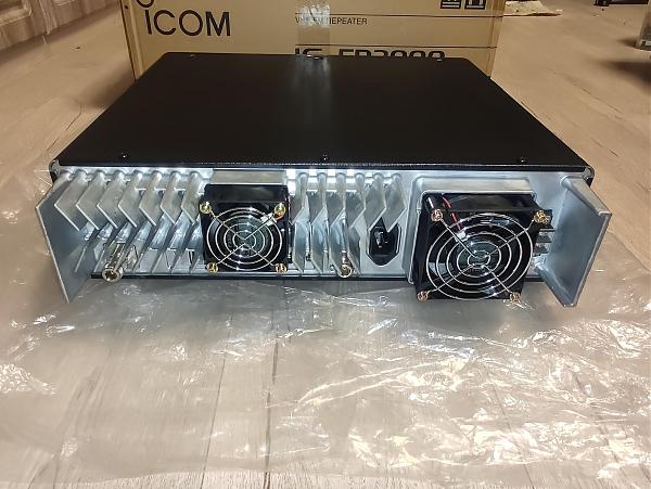 Продам Icom IC-FR3000 ретранслятор, радиостанция